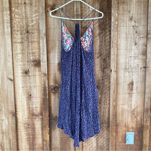 ASTR The Label Floral Midi Vneck Hi-low Boho Dress - Picture 4 of 11